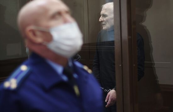 Оглашение приговора по делу об убийстве В. Иванькова (Япончика)