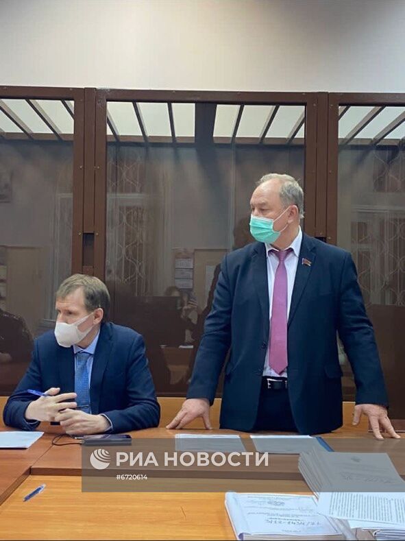 Избрание меры пресечения депутату В. Рашкину