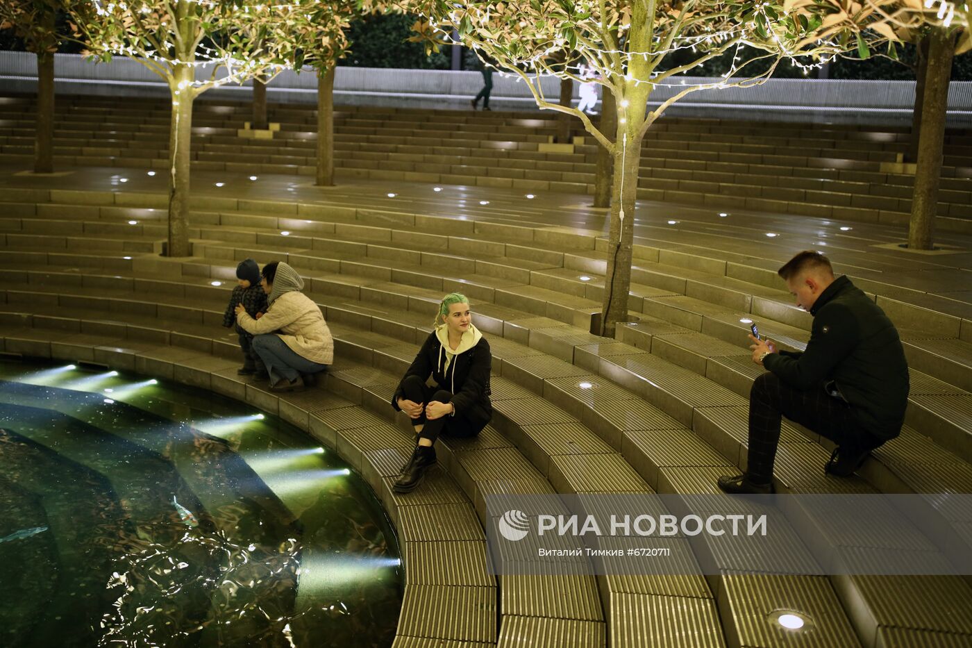 Украшение российских городов к Новому году
