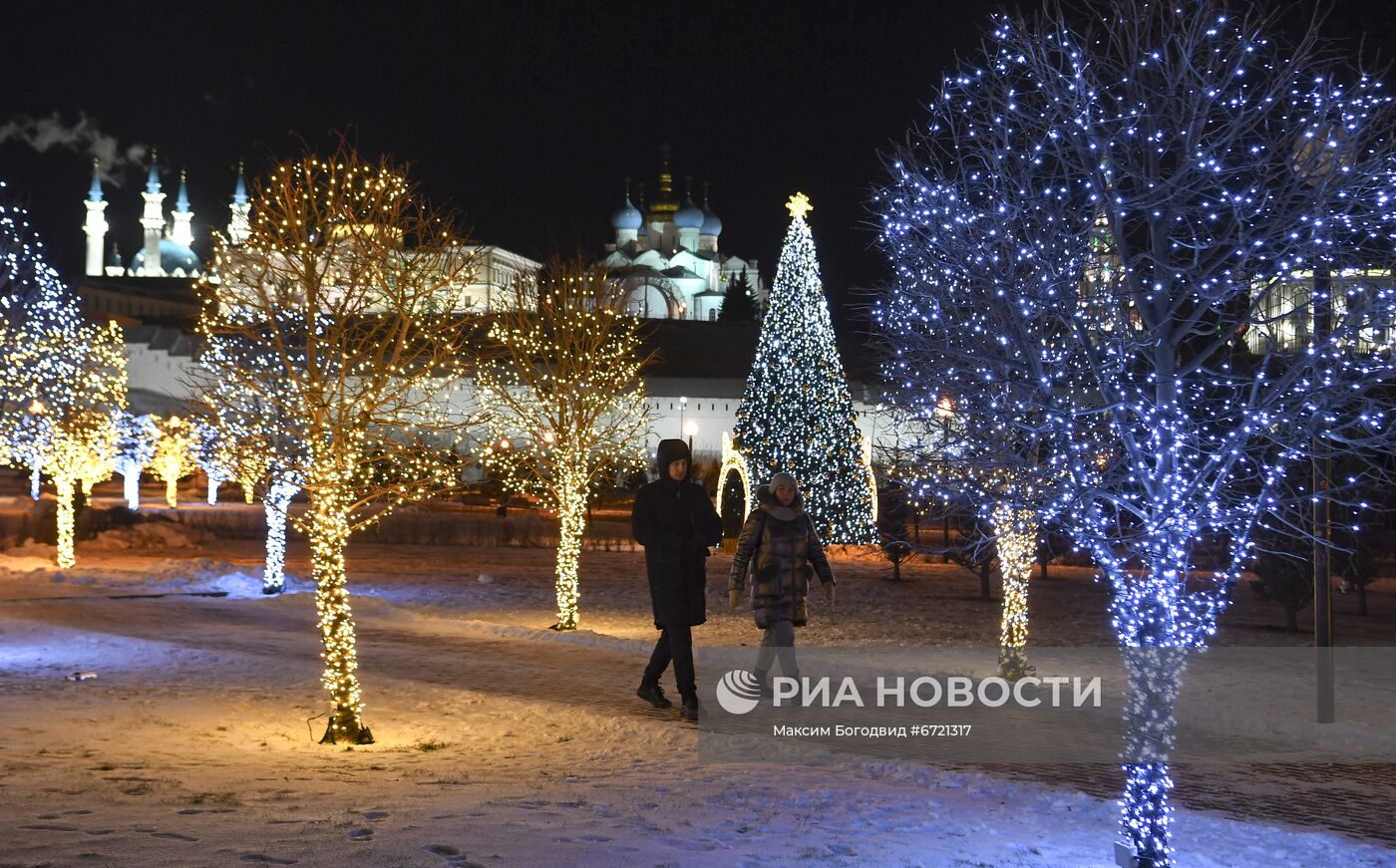 Украшение российских городов к Новому году