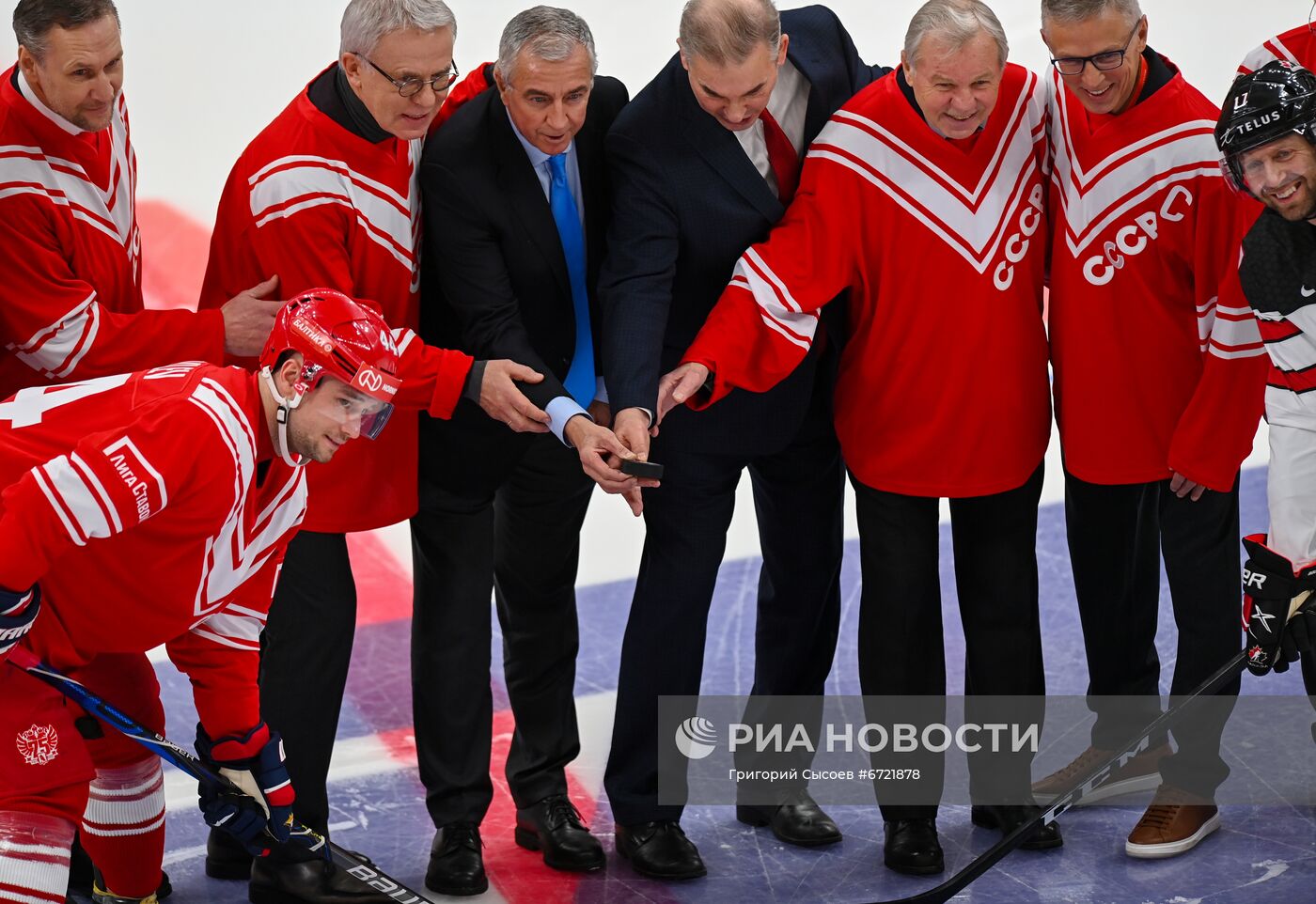 Хоккей. Кубок Первого канала. Матч Россия - Канада