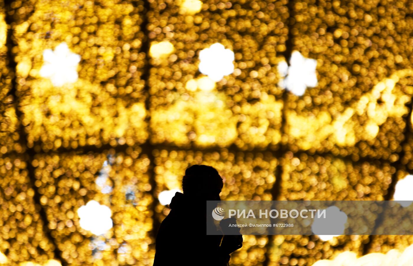 Праздничное украшение Москвы к Новому году