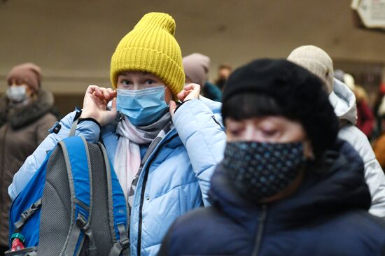 Рейд по соблюдению масочного режима в метро Новосибирска