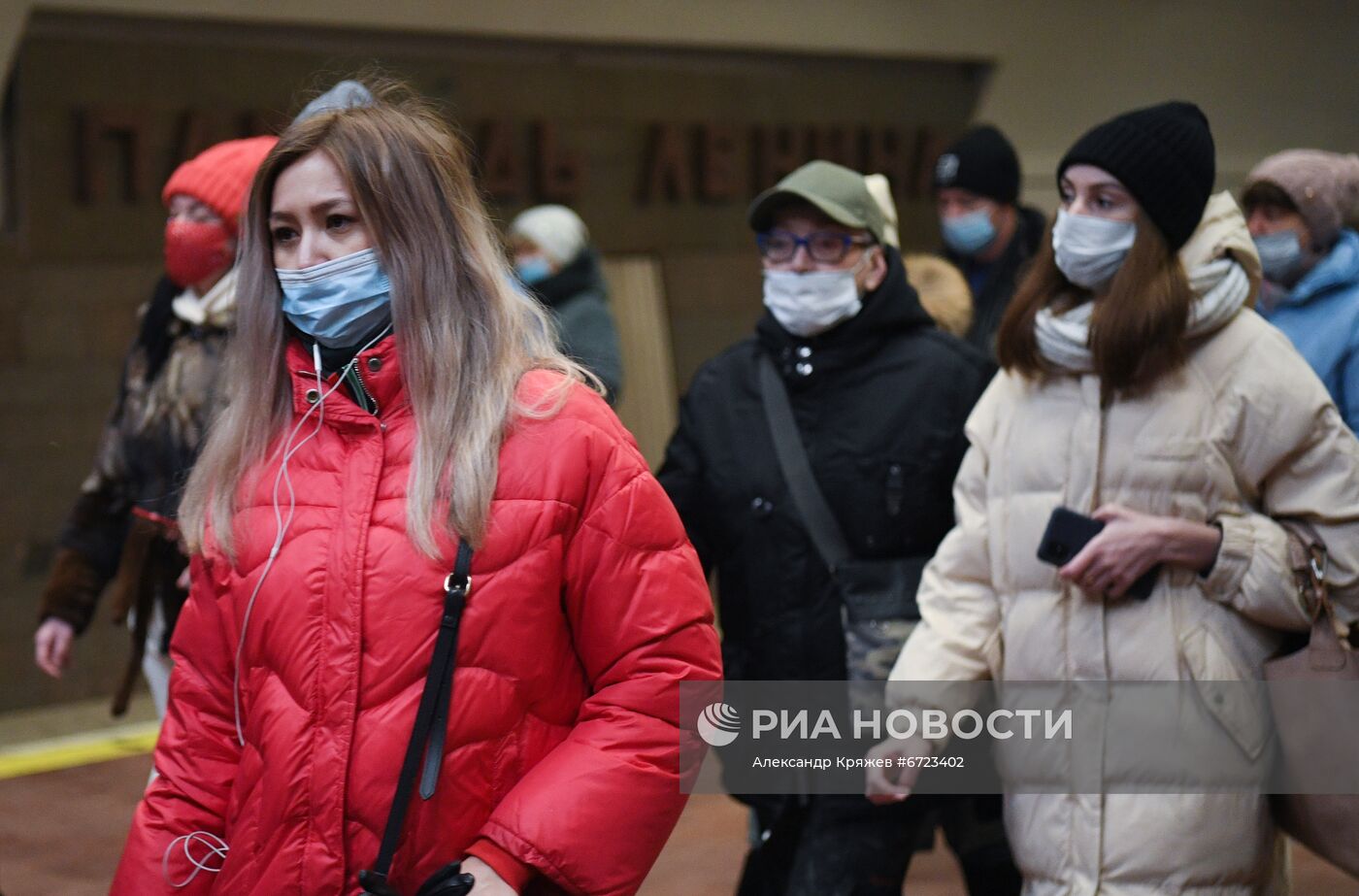 Рейд по соблюдению масочного режима в метро Новосибирска