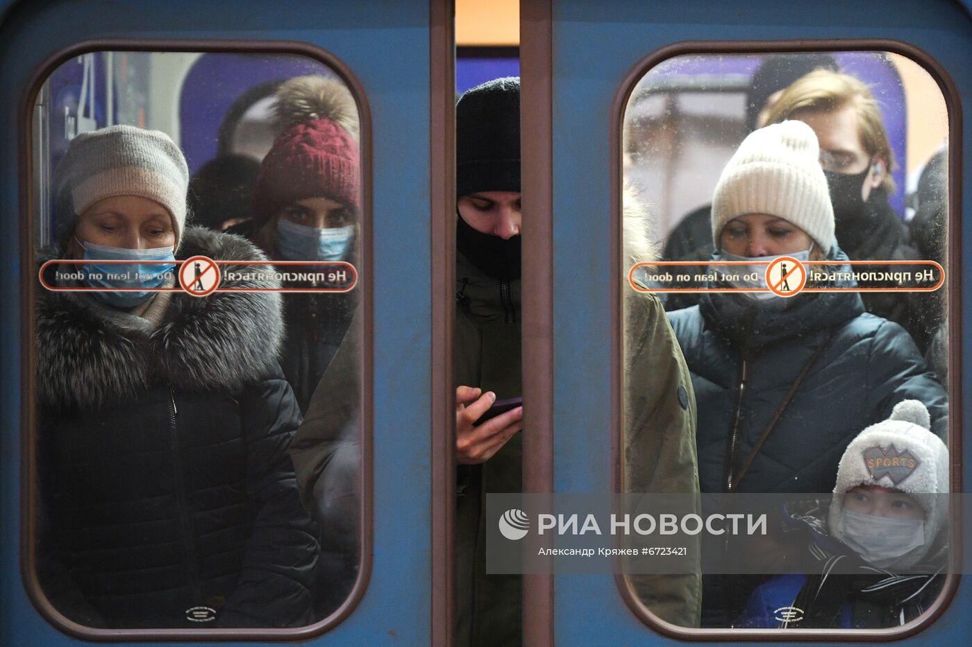 Рейд по соблюдению масочного режима в метро Новосибирска