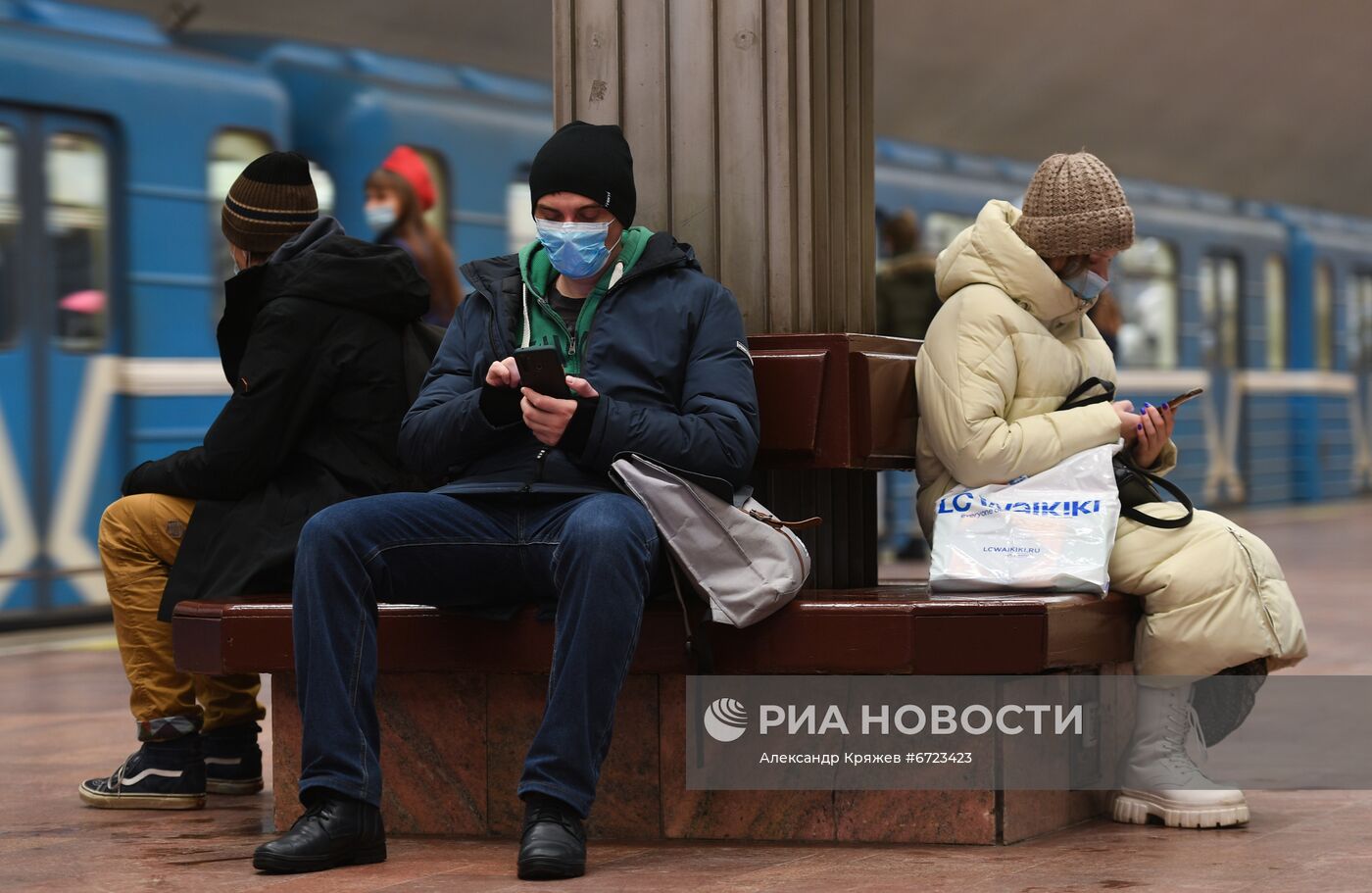 Рейд по соблюдению масочного режима в метро Новосибирска