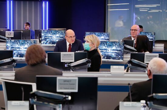 Премьер-министр РФ М. Мишустин встретился с членами правительственного совета по развитию отечественной кинематографии 