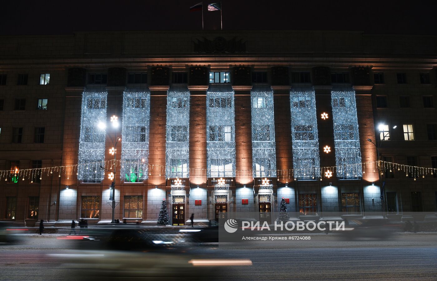 Новогоднее оформление Новосибирска