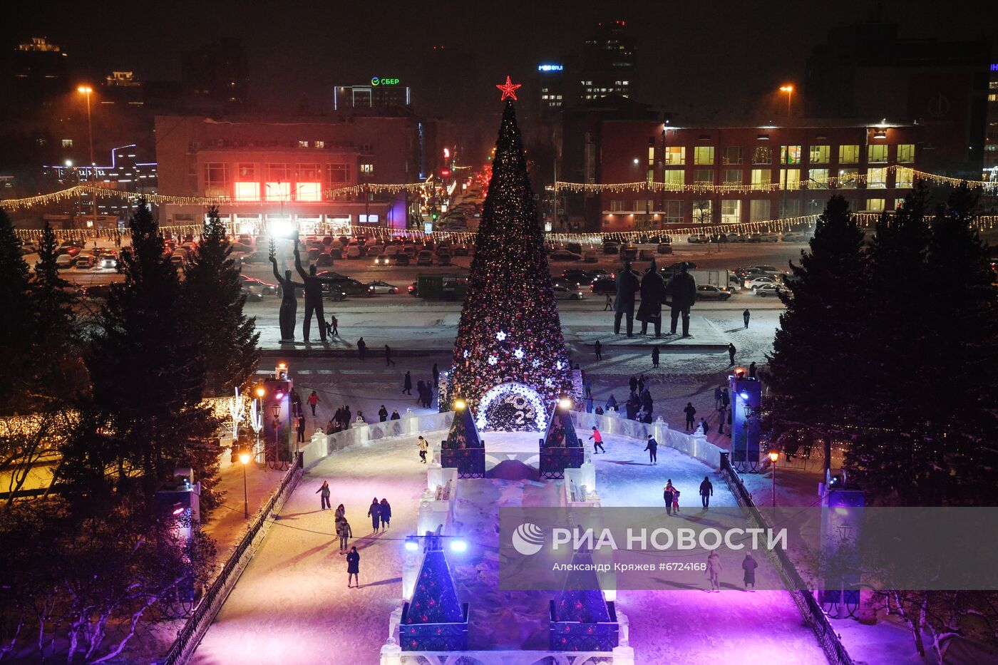 Новогоднее оформление Новосибирска