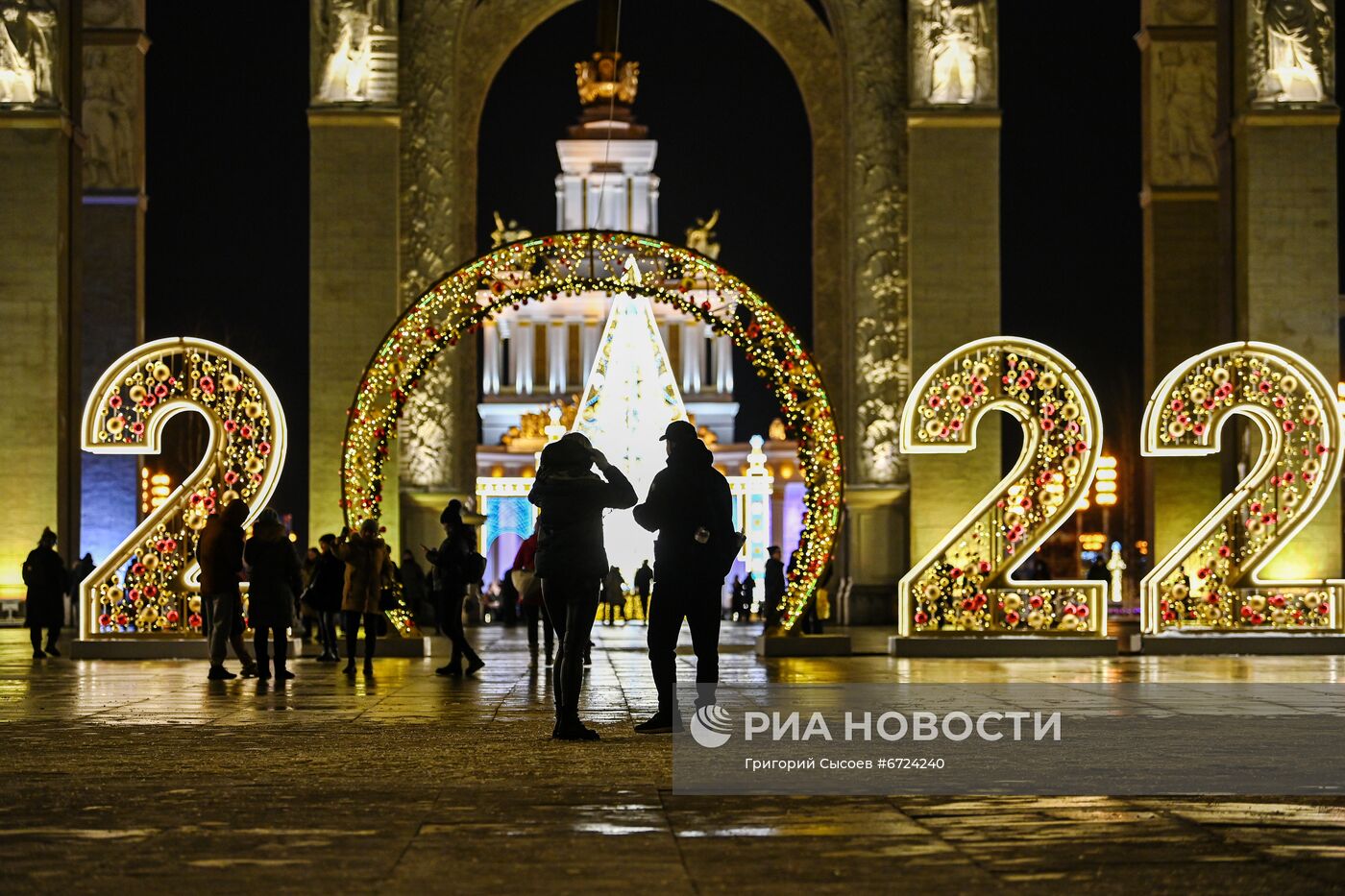 Праздничное украшение Москвы к Новому году