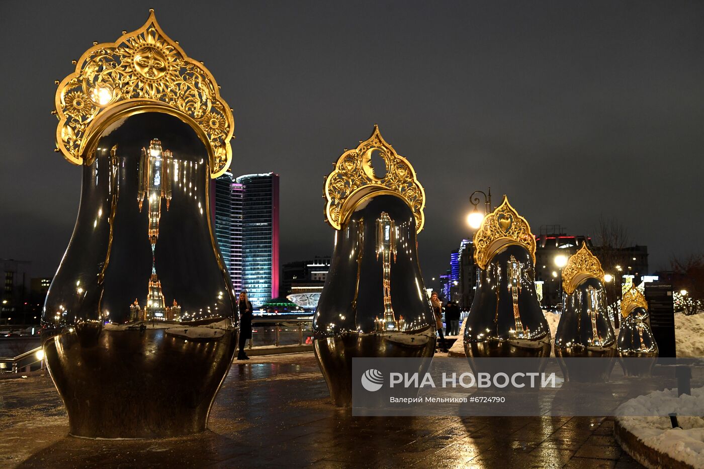 Предновогодняя Москва