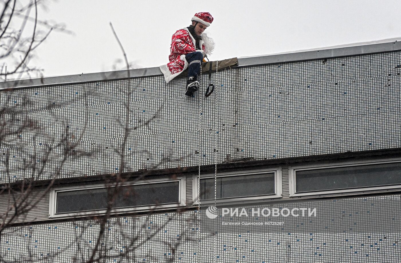 Акция "Новогодние волшебники" в Москве 