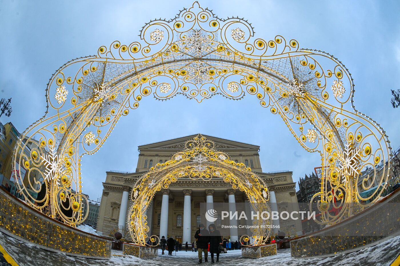 Праздничное украшение Москвы к Новому году