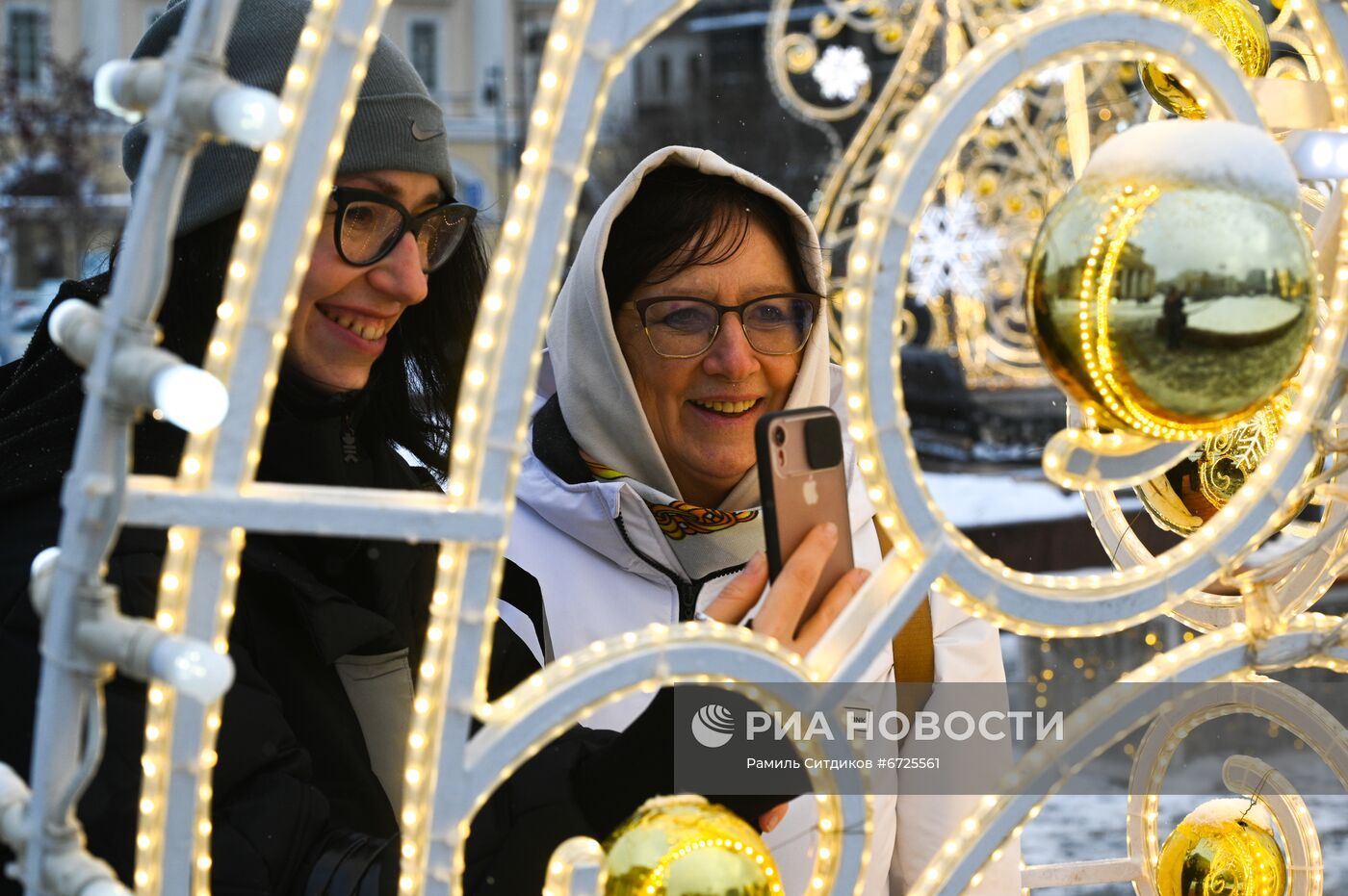 Праздничное украшение Москвы к Новому году