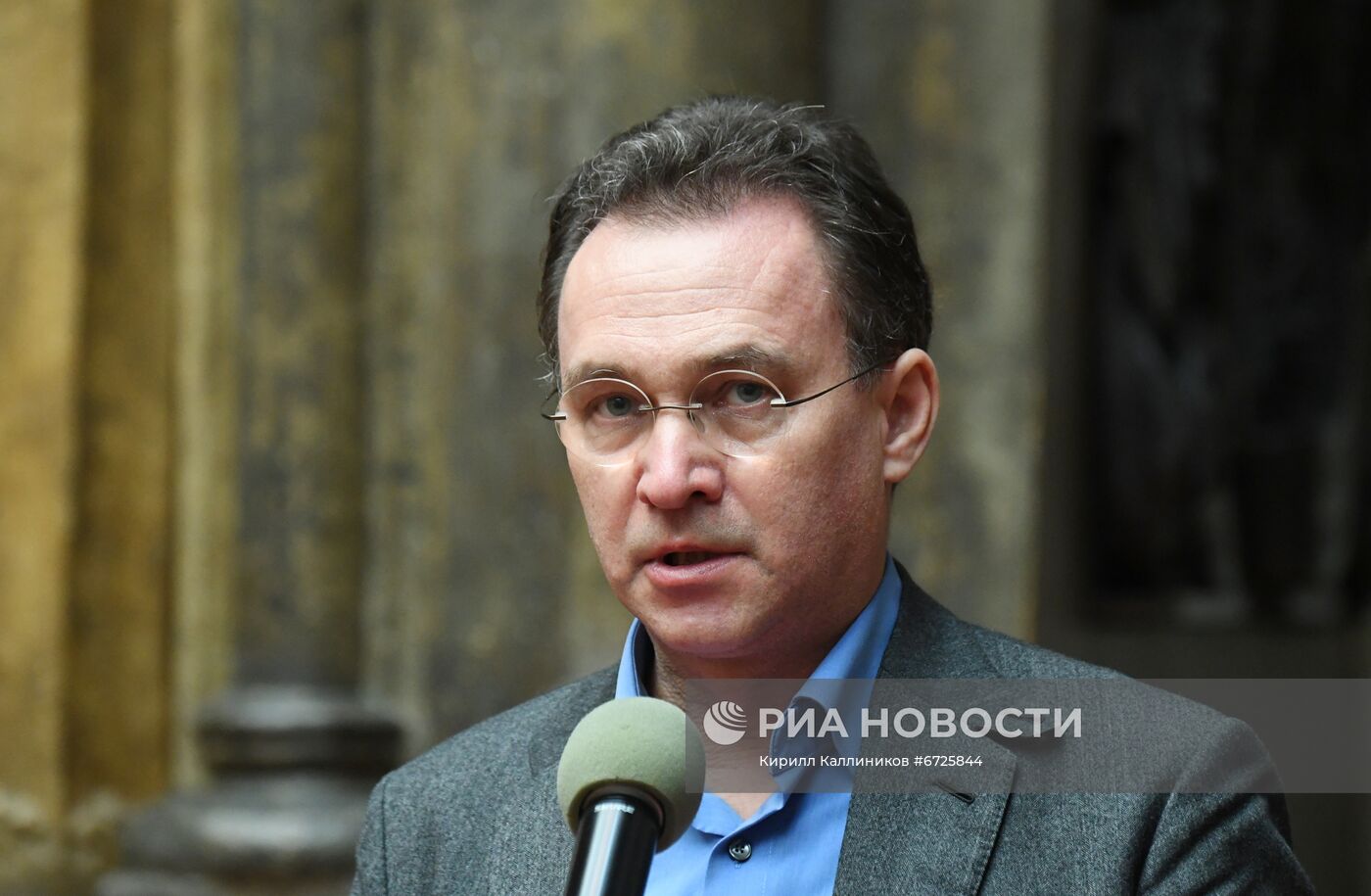 П/к, посвященная итогам изучения и консервации картины "Красные виноградники в Арле. Монмажур"