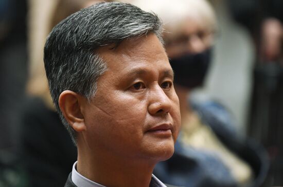 П/к, посвященная итогам изучения и консервации картины "Красные виноградники в Арле. Монмажур"