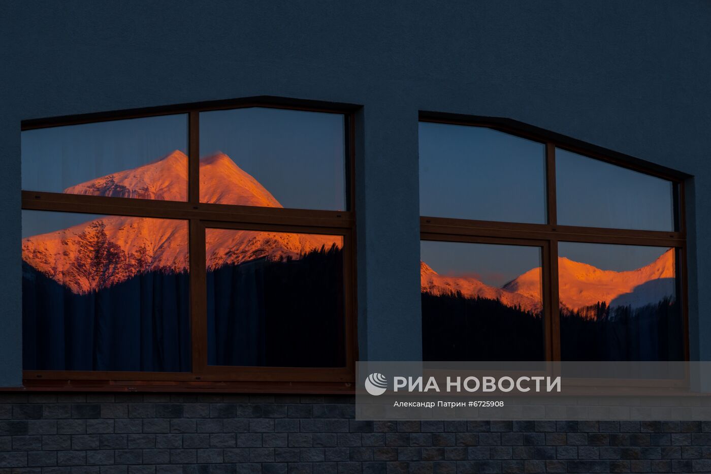 Горнолыжный курорт "Роза Хутор" в Сочи