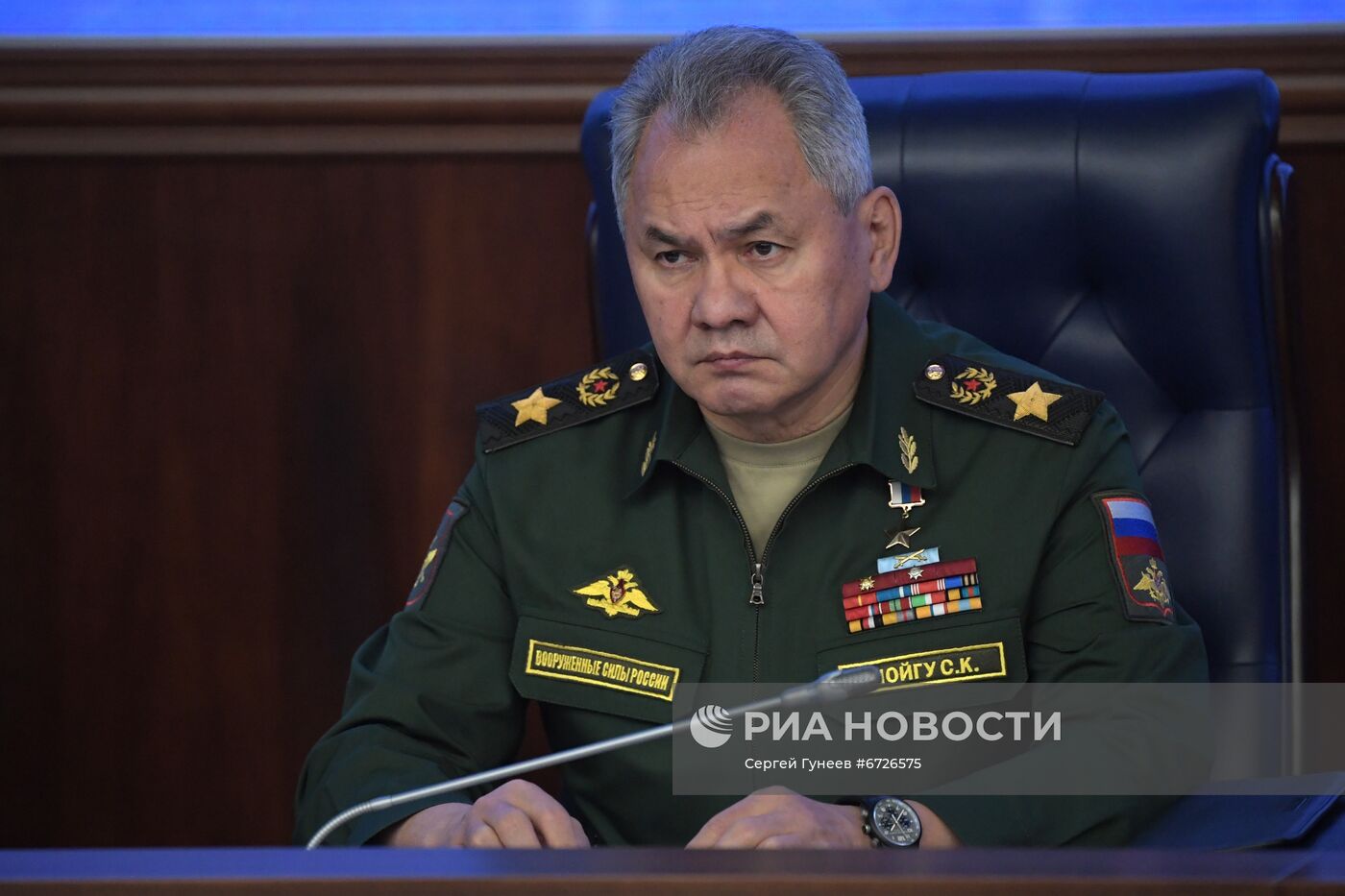 Президент РФ В. Путин провел расширенное заседание коллегии Минобороны РФ