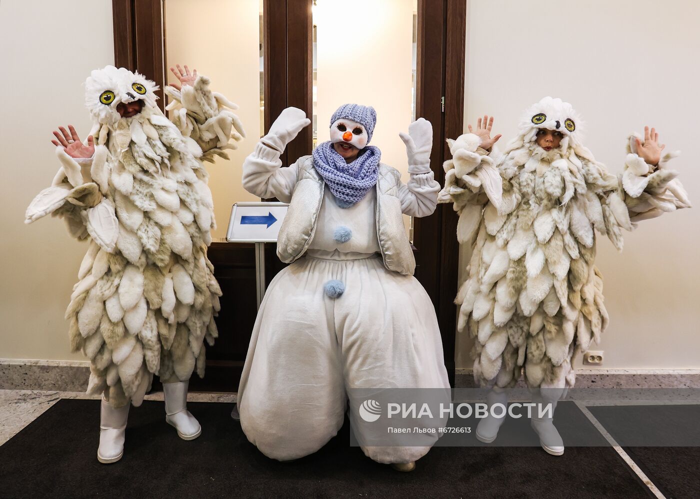 Губернаторская ёлка в Драматическом театре Мурманска