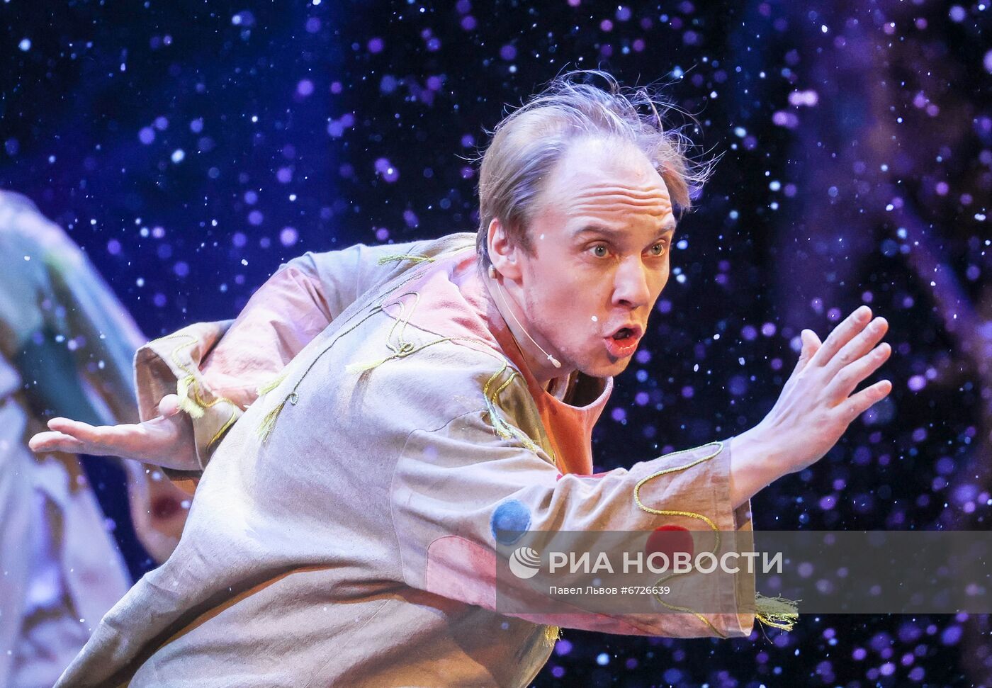 Губернаторская ёлка в Драматическом театре Мурманска