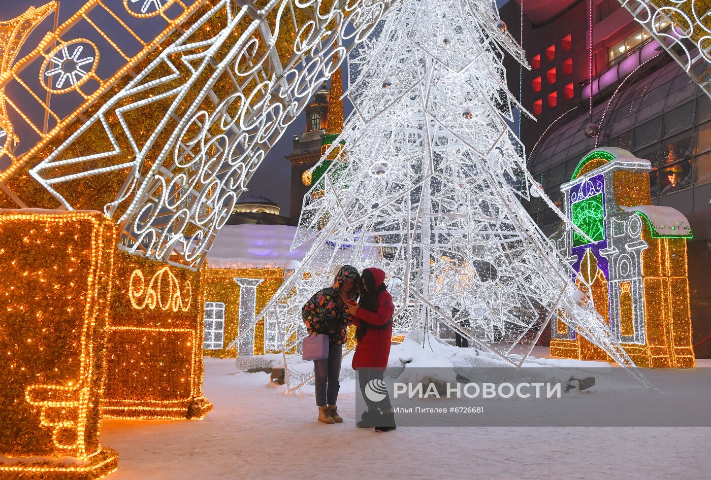 Предновогодняя Москва