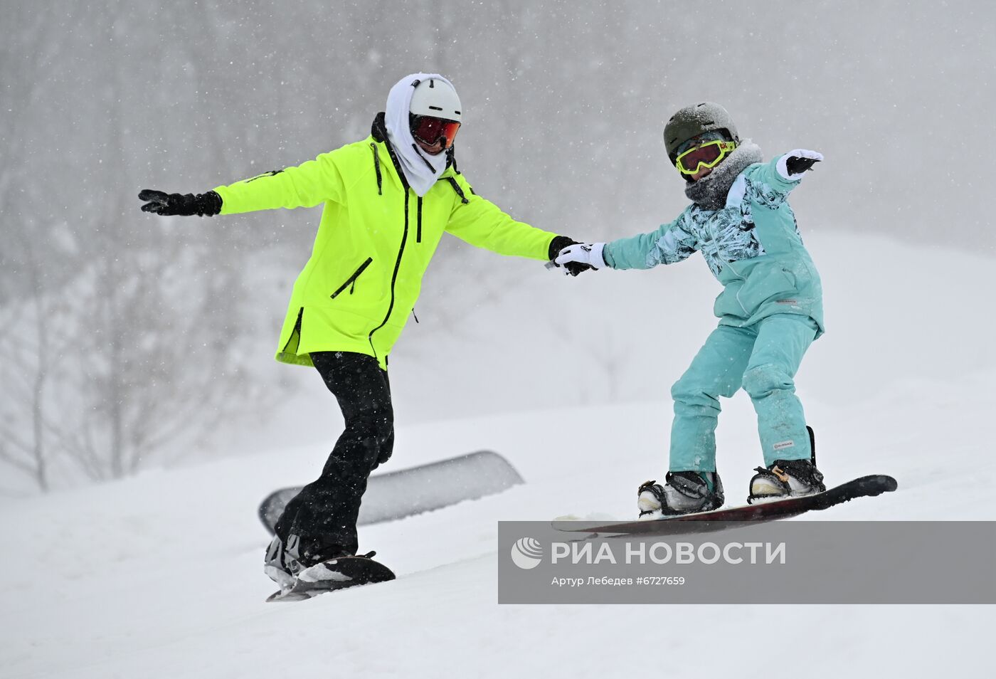 Старт зимнего сезона на курорте "Роза Хутор"