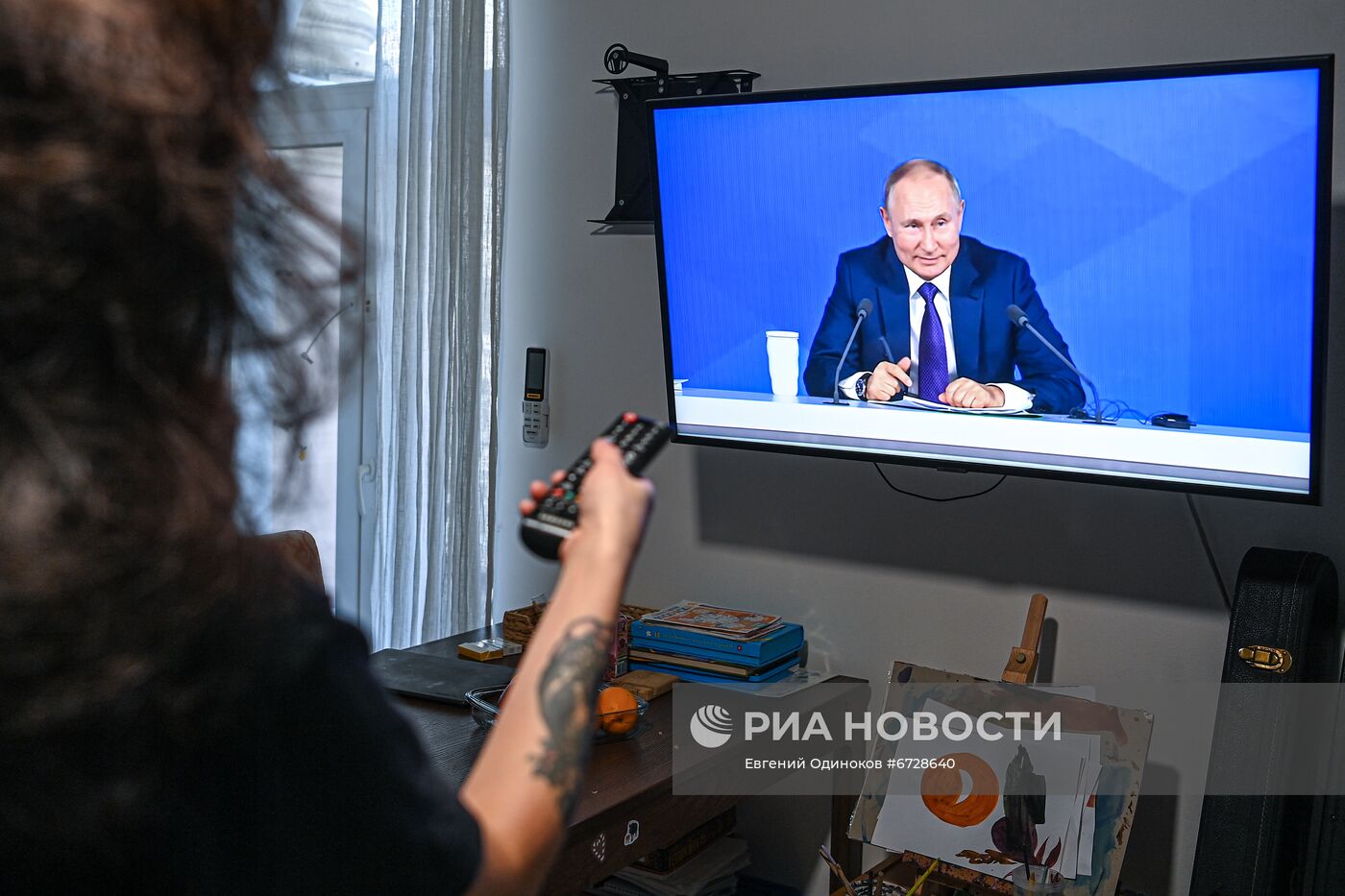 Трансляция ежегодной пресс-конференции президента РФ В. Путина