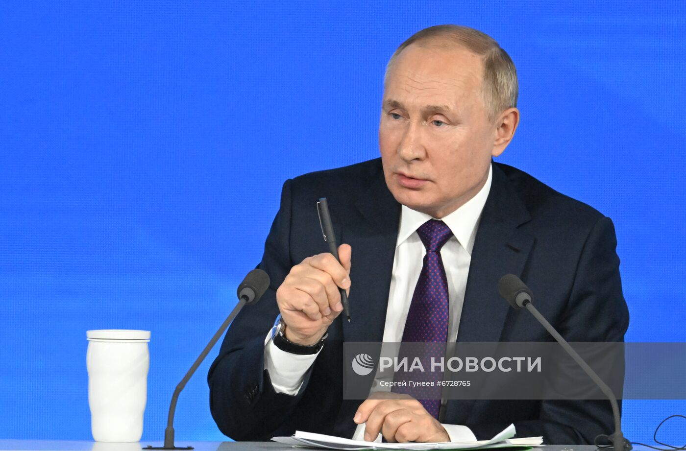 Ежегодная пресс-конференция президента России Владимира Путина