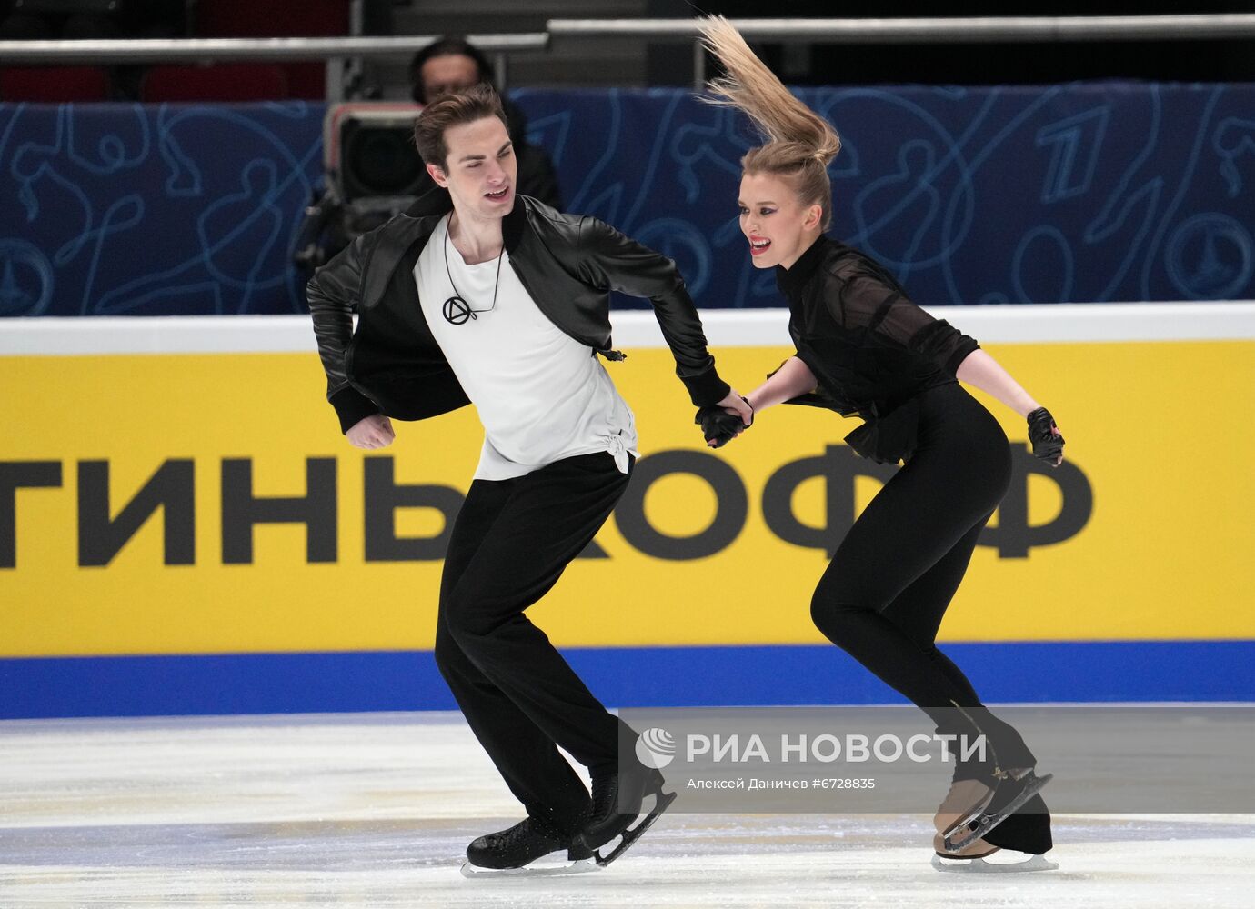 Фигурное катание. Чемпионат России. Танцы. Ритмический танец