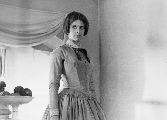 Кадр из фильма А.Эшпая "Униженные и оскорбленные"