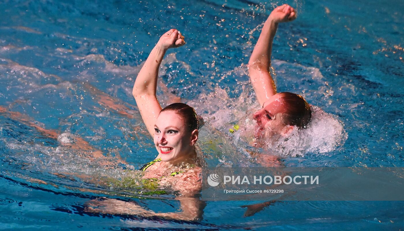 Шоу по синхронному плаванию "Отражение звезд"