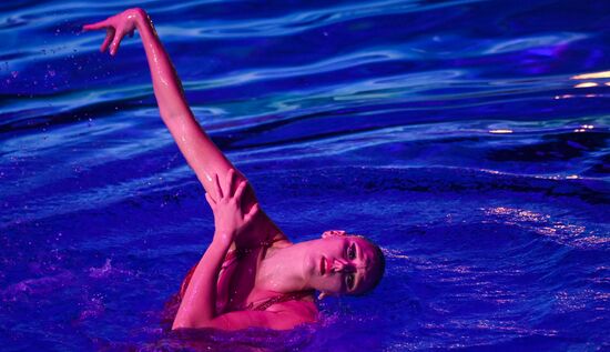 Шоу по синхронному плаванию "Отражение звезд"