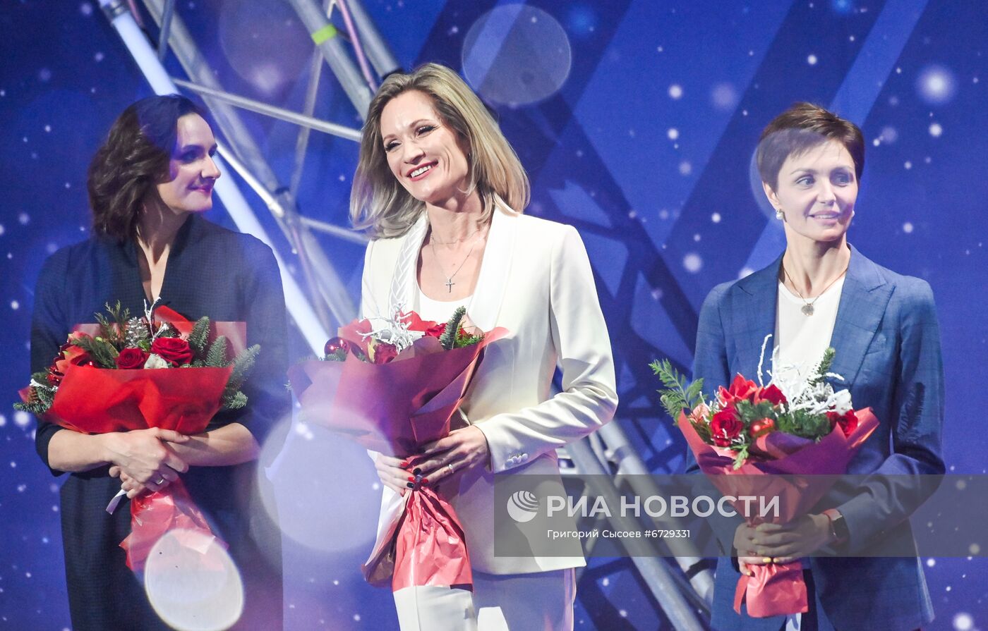 Шоу по синхронному плаванию "Отражение звезд"