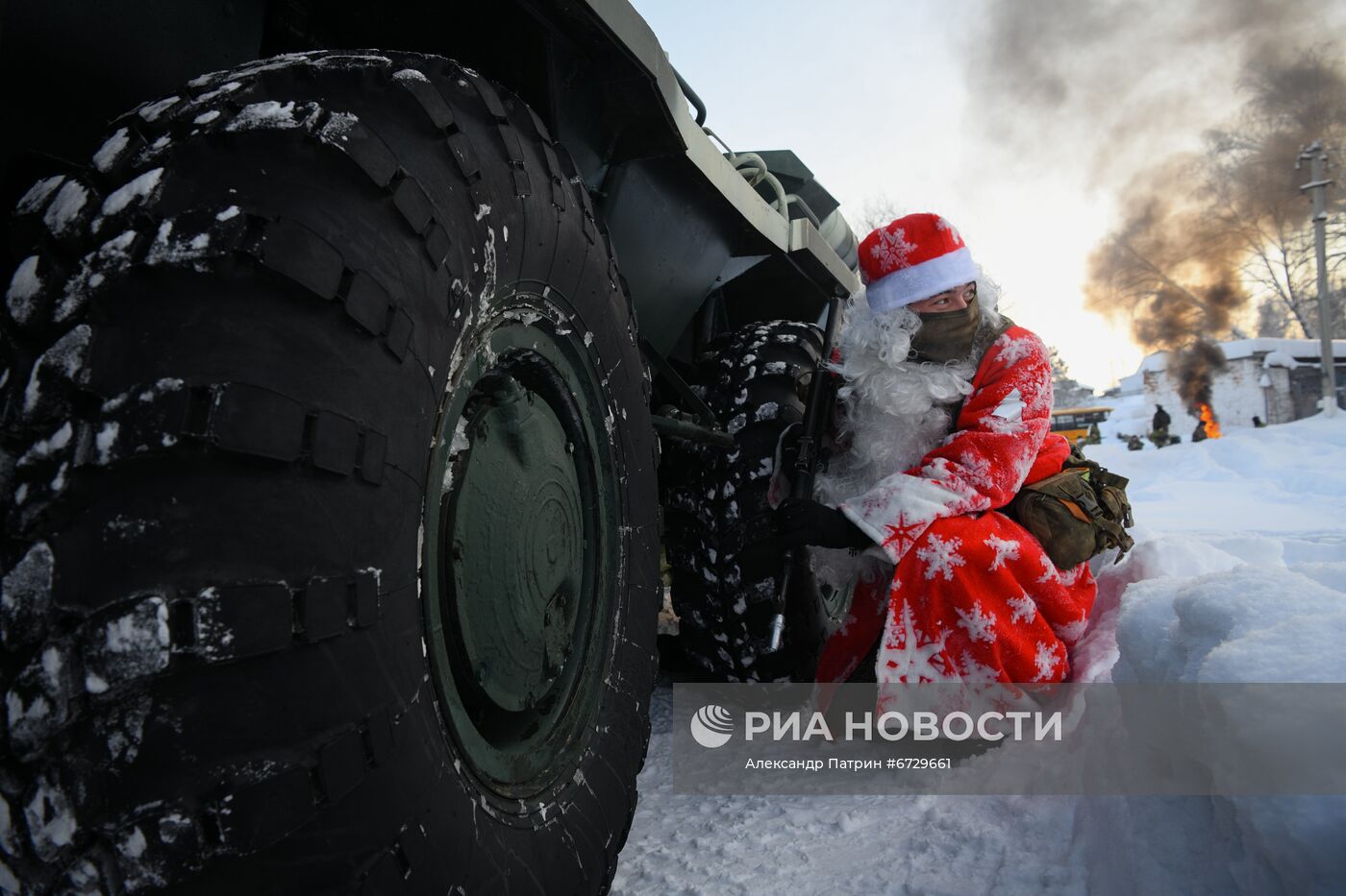 Новогодняя "Штурмовая полоса" спецназа Росгвардии в Кемерове