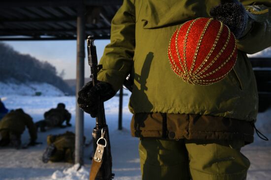 Новогодняя "Штурмовая полоса" спецназа Росгвардии в Кемерове