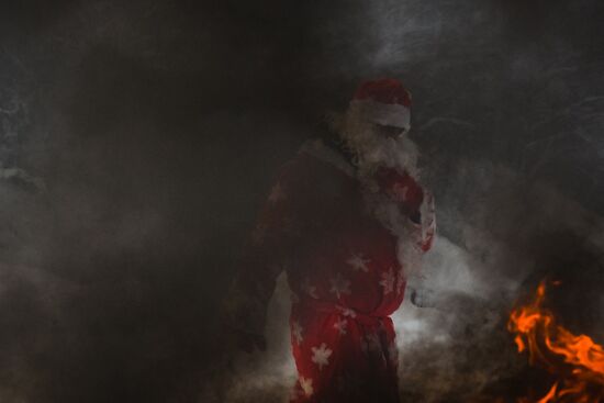 Новогодняя "Штурмовая полоса" спецназа Росгвардии в Кемерове