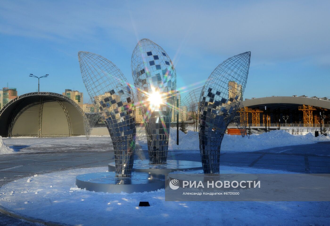 Арт-объект "Три кита" в Челябинске