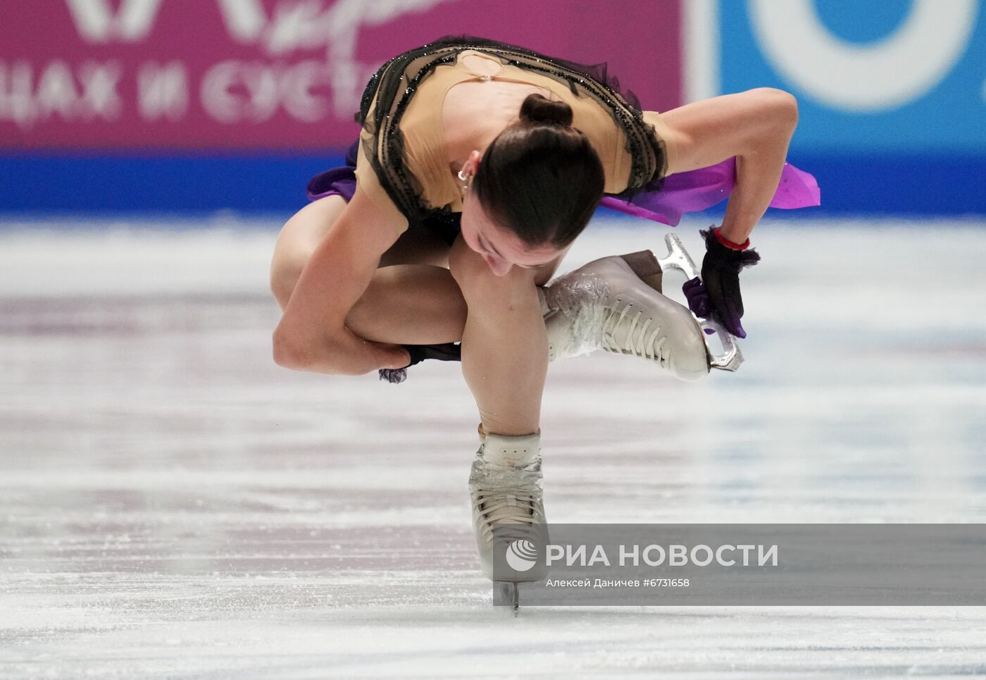 Фигурное катание. Чемпионат России. Женщины. Произвольная программа