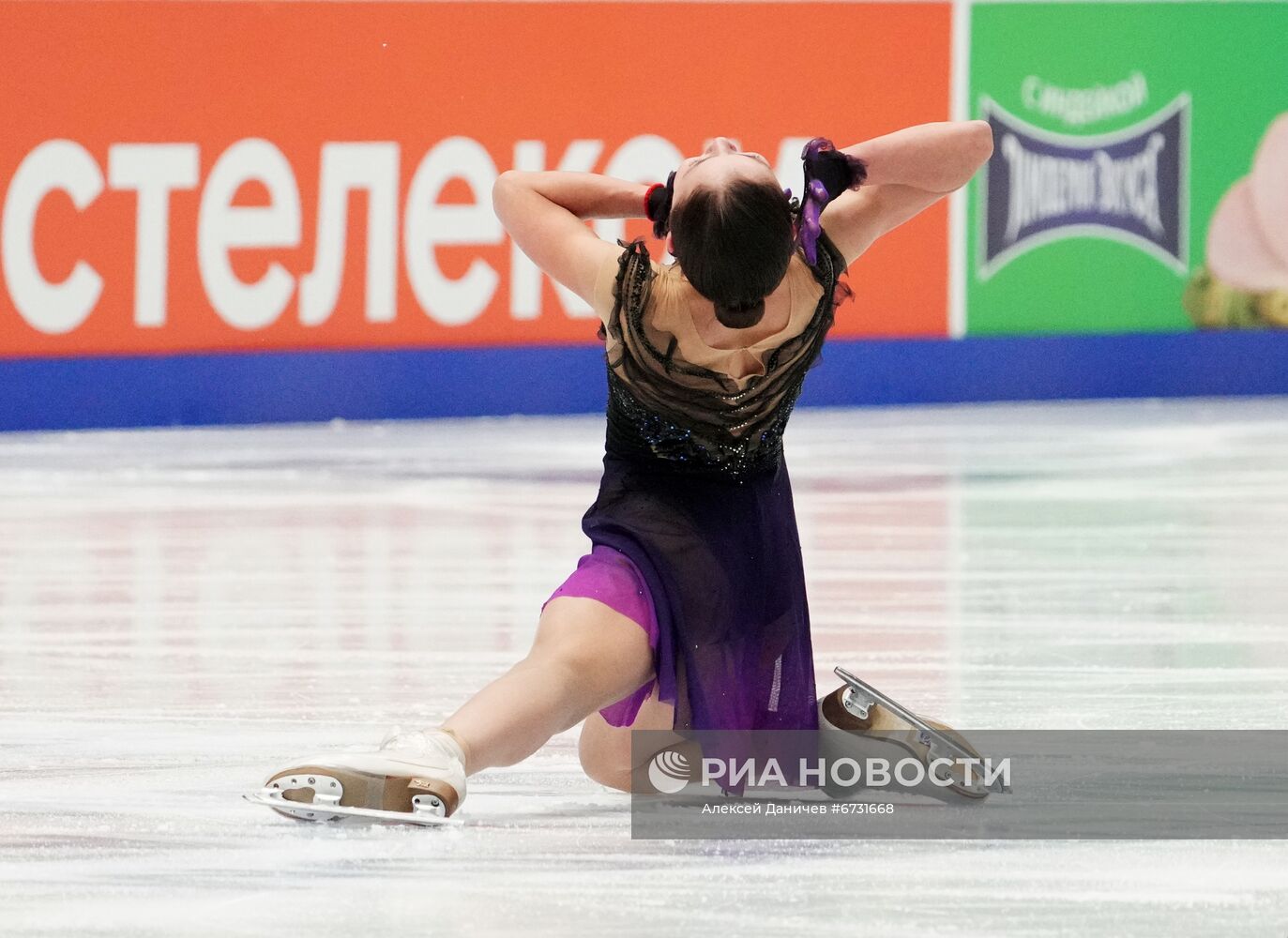 Фигурное катание. Чемпионат России. Женщины. Произвольная программа