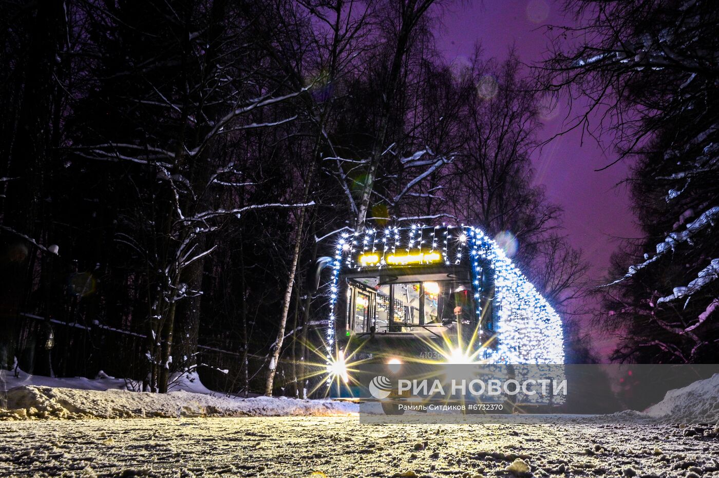 Новогодний электробус 