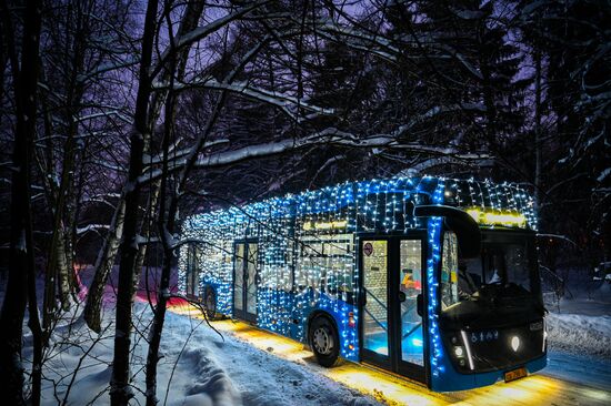 Новогодний электробус 