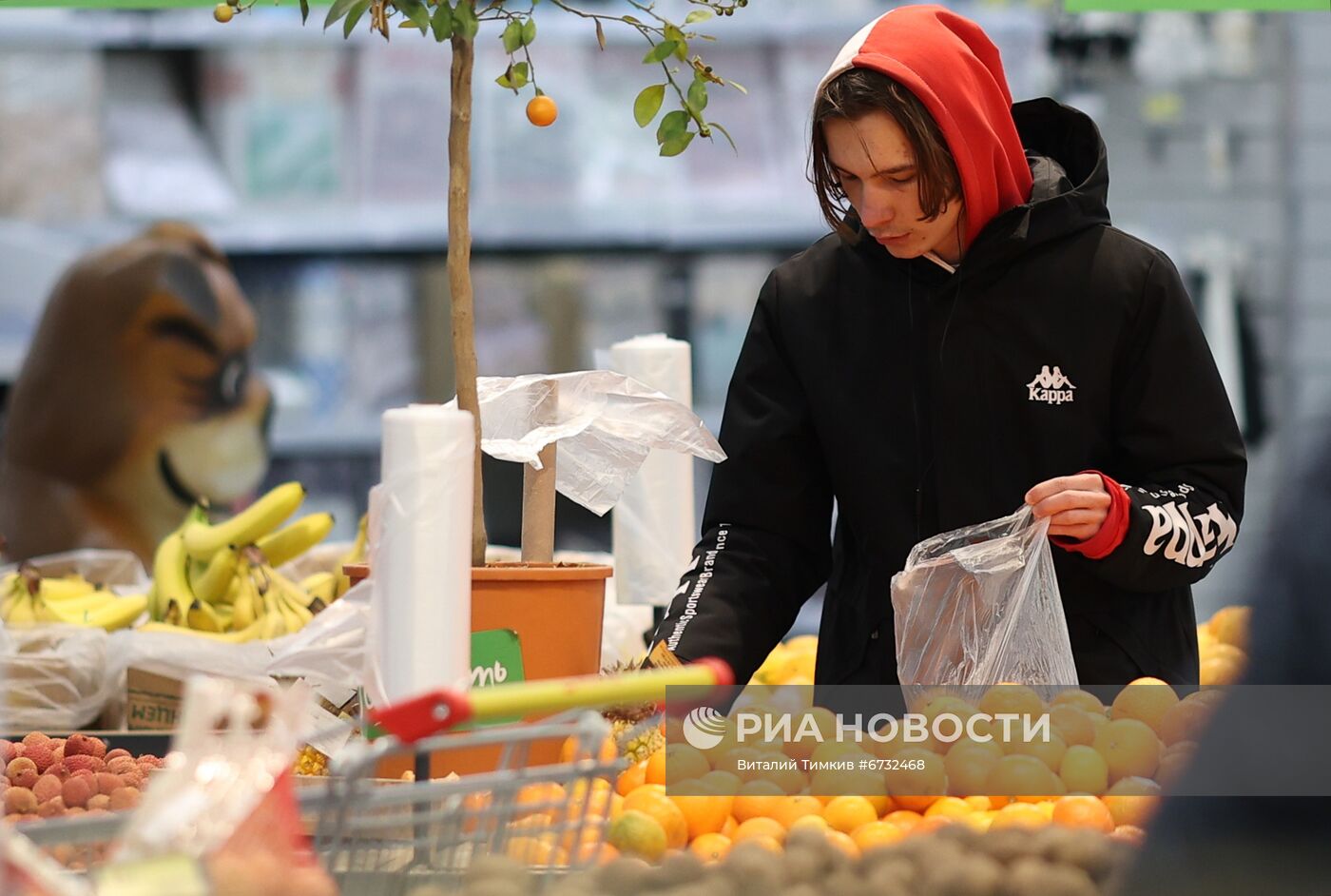 Предновогодняя торговля в регионах России