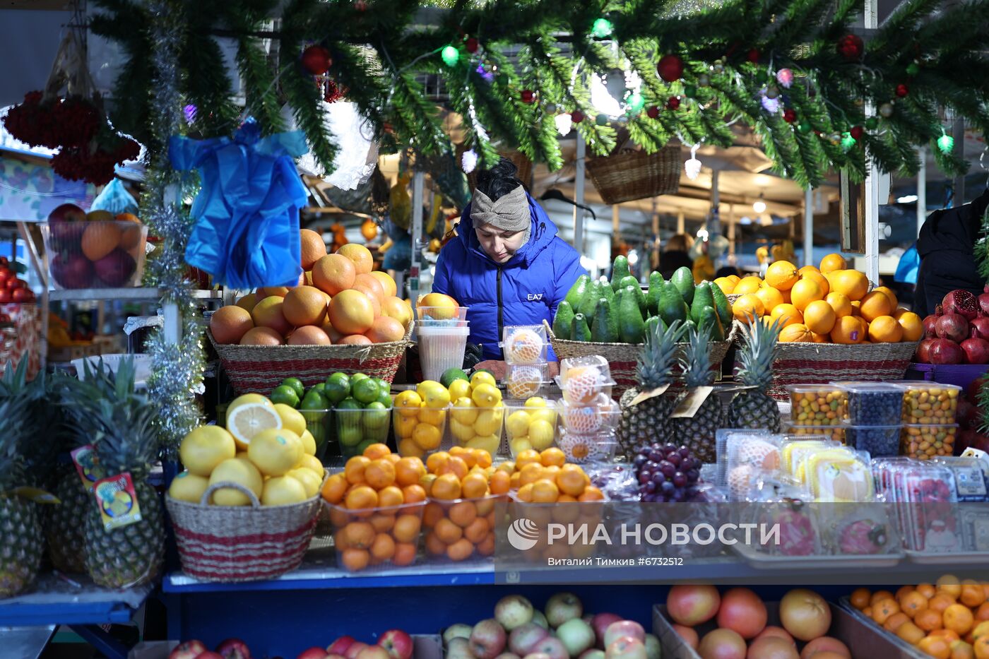 Предновогодняя торговля в регионах России