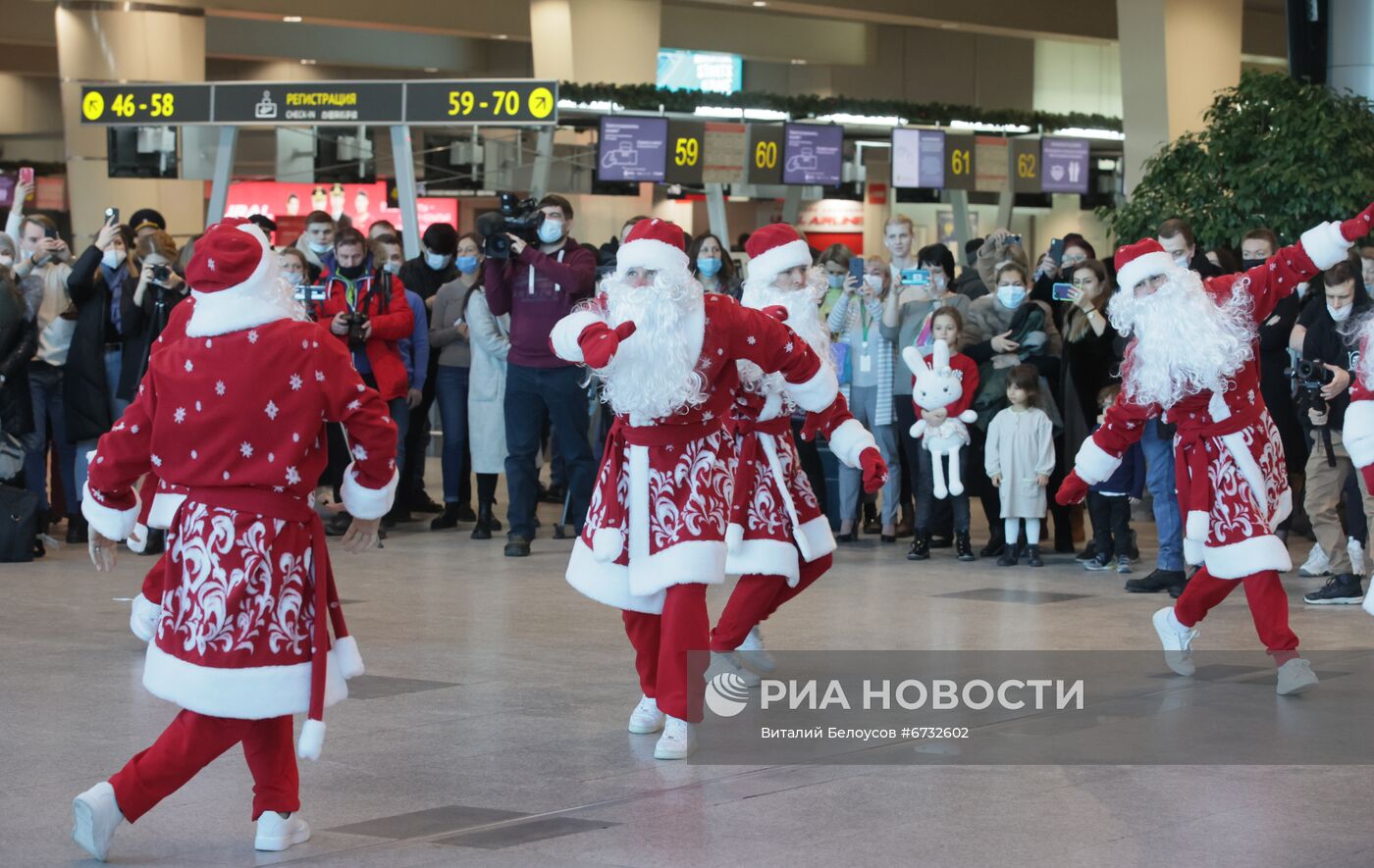 Флешмоб Дедов Морозов