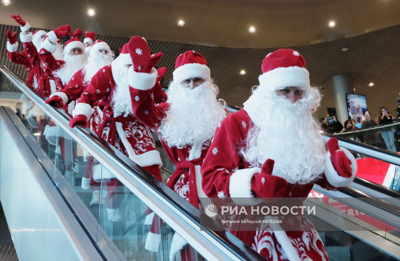 Флешмоб Дедов Морозов