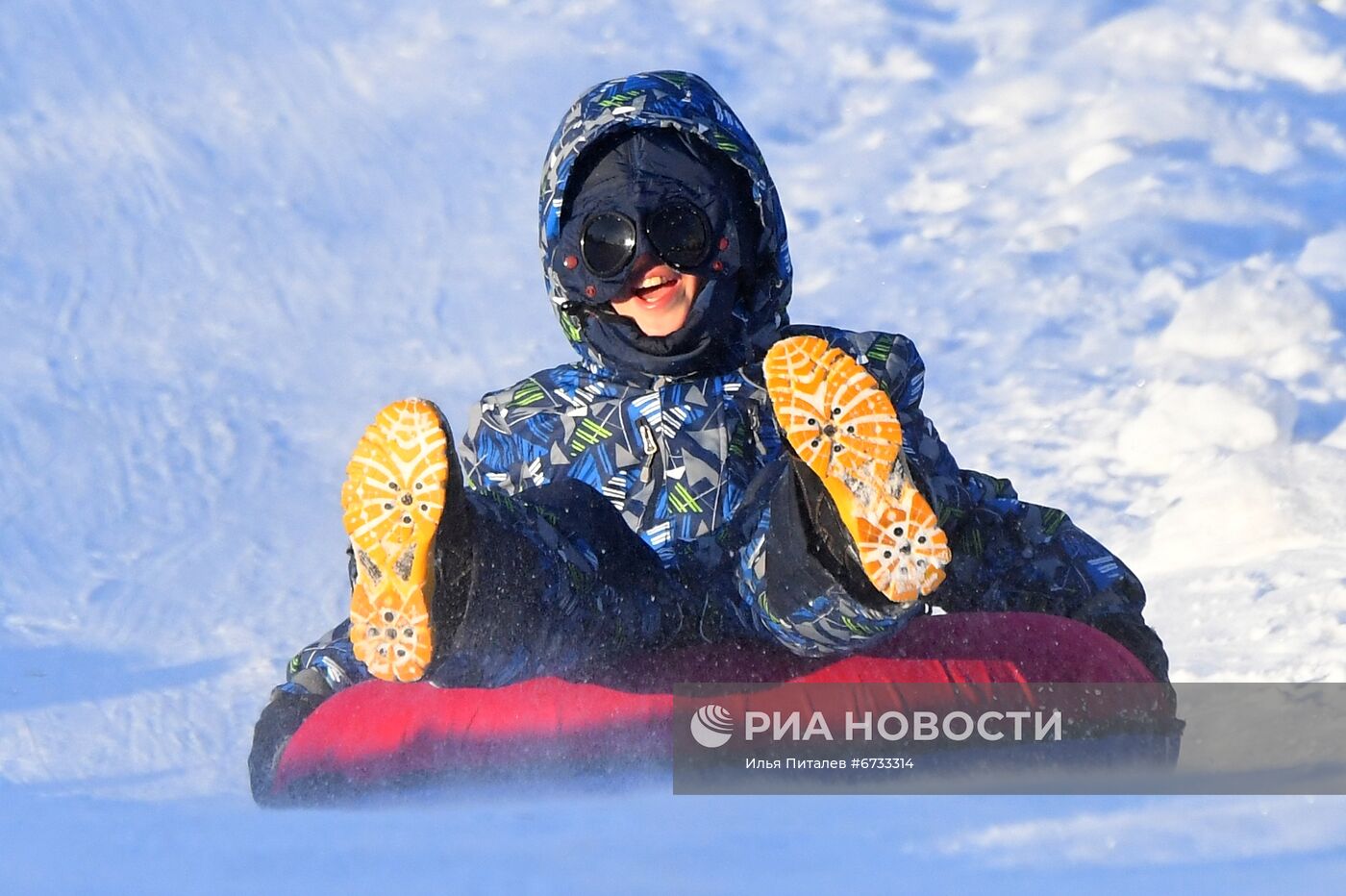 Катание на тюбингах в Москве