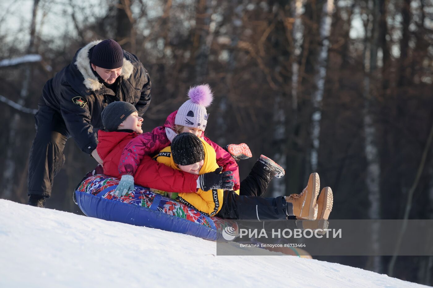 Катание на тюбингах в Москве