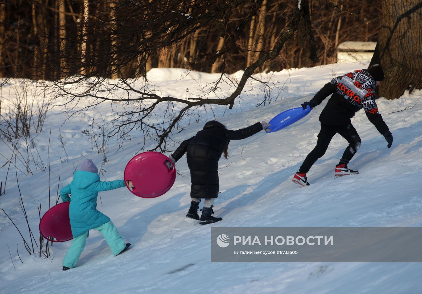 Катание на тюбингах в Москве