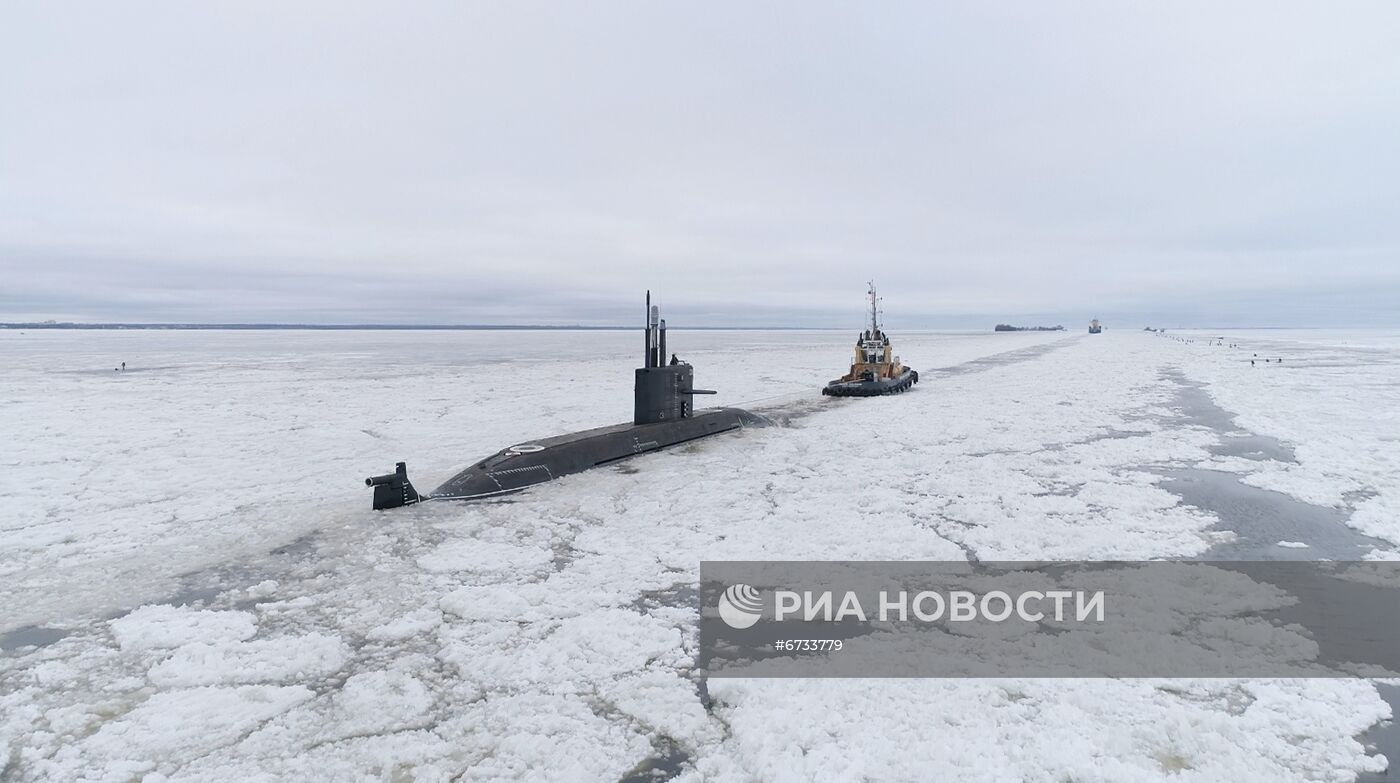 Завершение первого этапа заводских ходовых испытаний подводной лодки "Кронштадт"