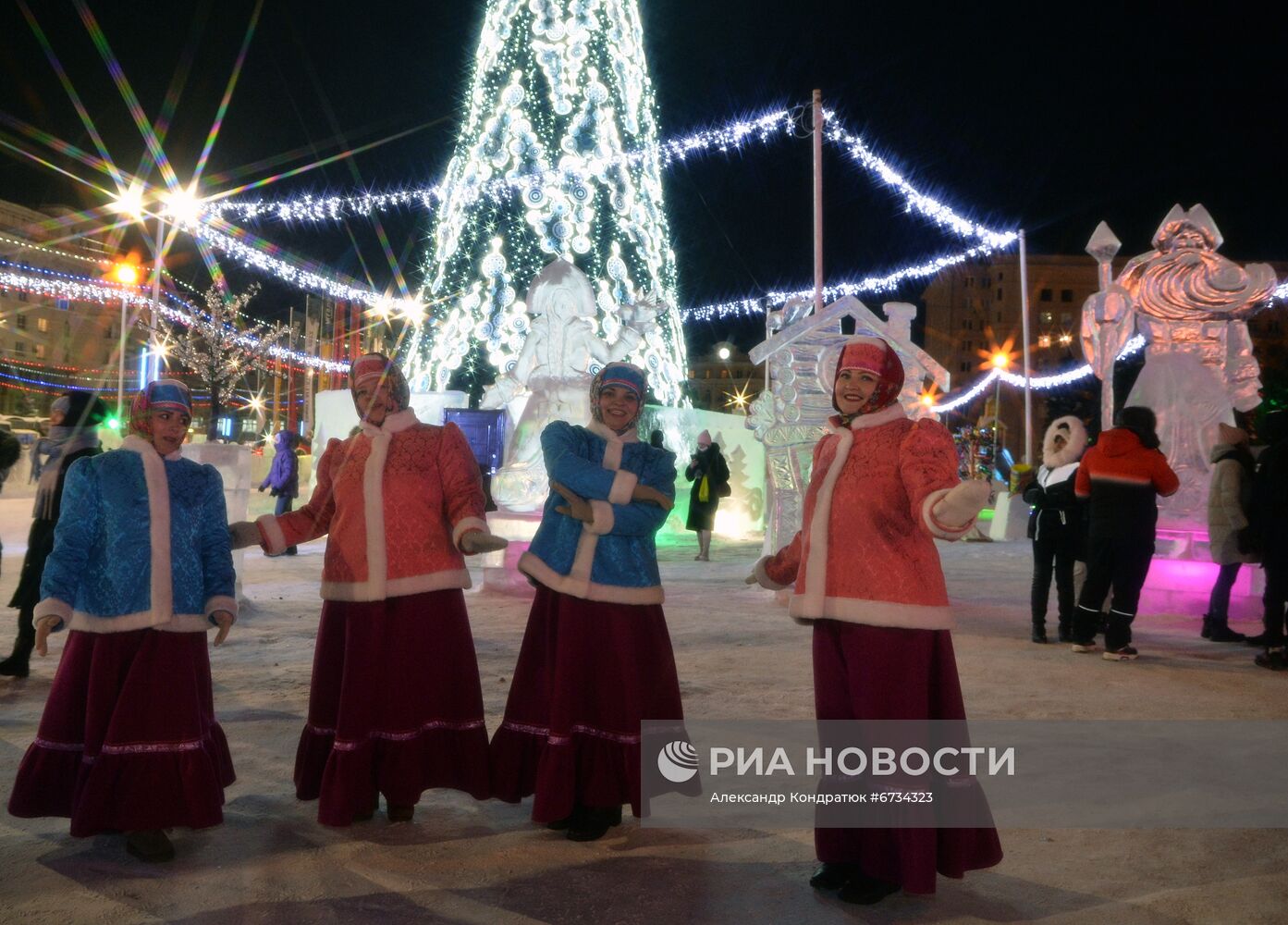 Подготовка к Новому году в Челябинске